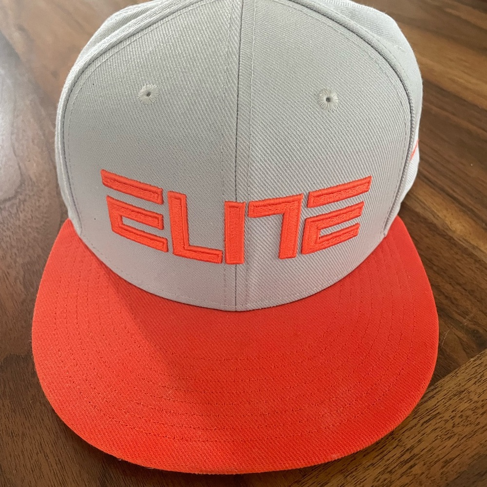 Nike Elite Flat Billed Hat